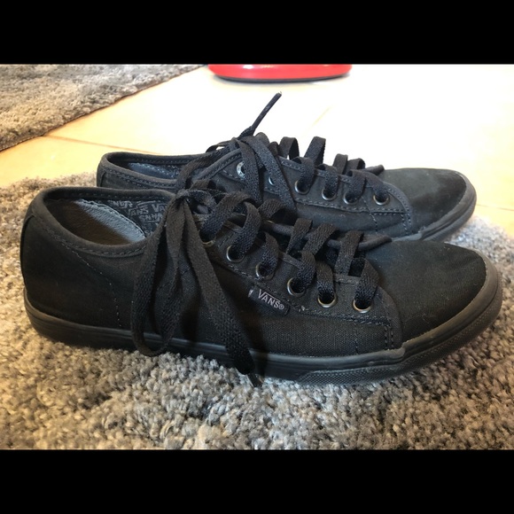 Vans Shoes - Lo pro Vans